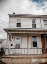 Building Photo - 312 Vine St