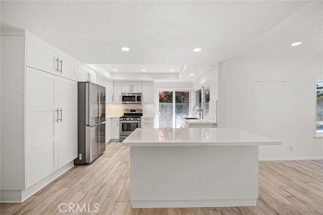 Foto del edificio - 26941 Floresta Ln