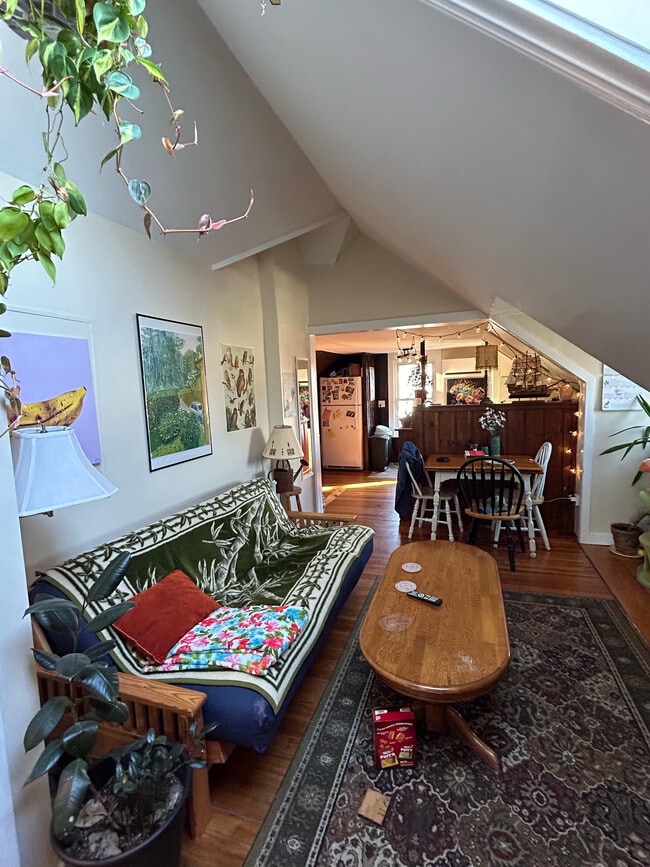 Building Photo - 9 Summer St