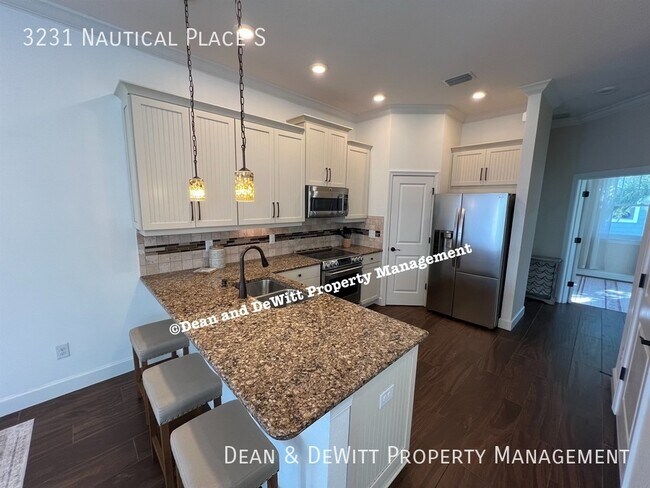 Foto del edificio - 3231 Nautical Pl S