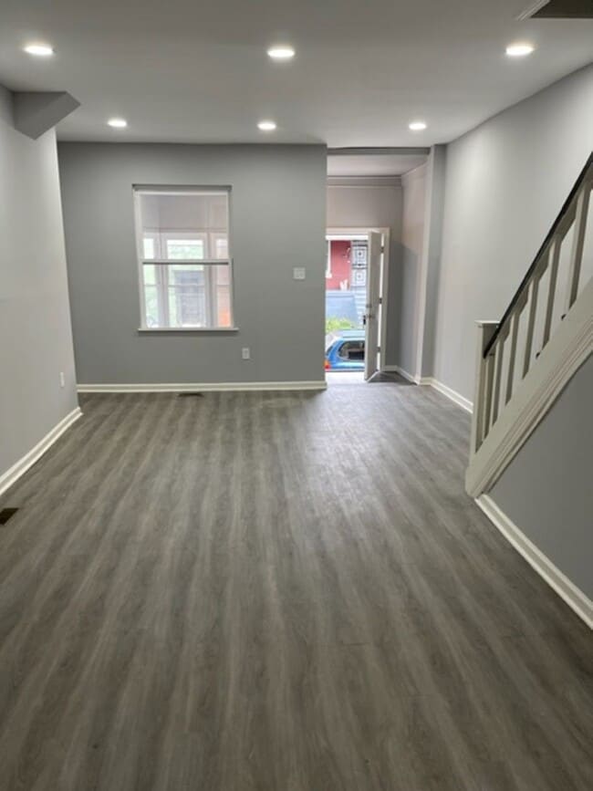 Photo - 6051 W Girard Ave House