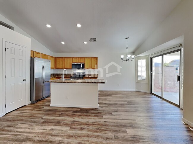 Foto del edificio - 4722 E Silverwood Dr