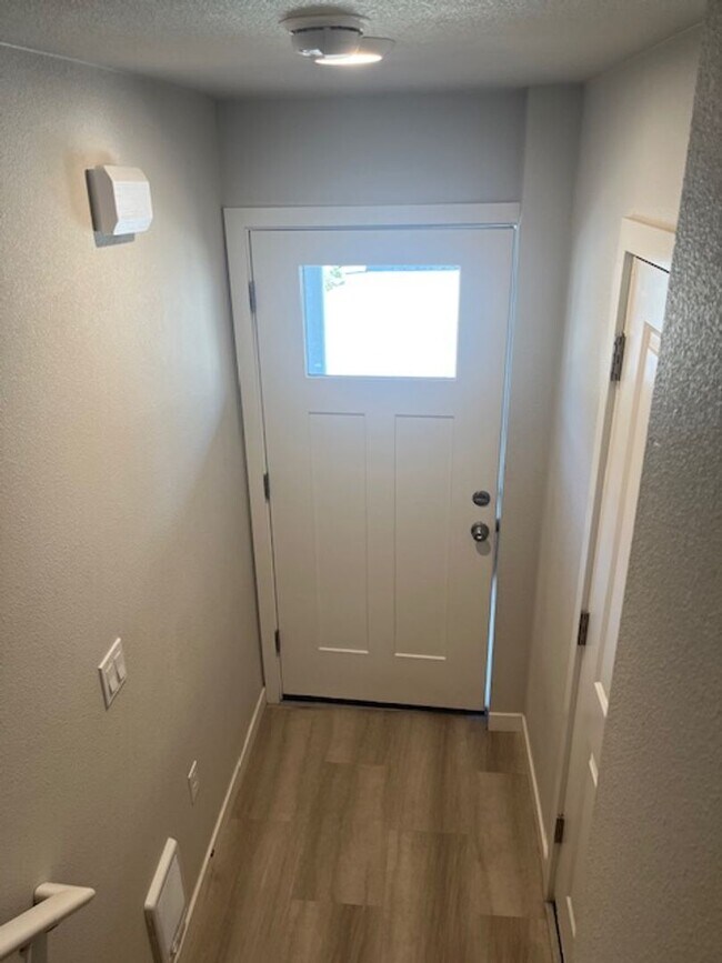 Foto del edificio - 2 Bedroom 2.5 Bath Home Newberg OR 97132