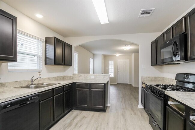 Building Photo - 345 Shelby Meadow Dr