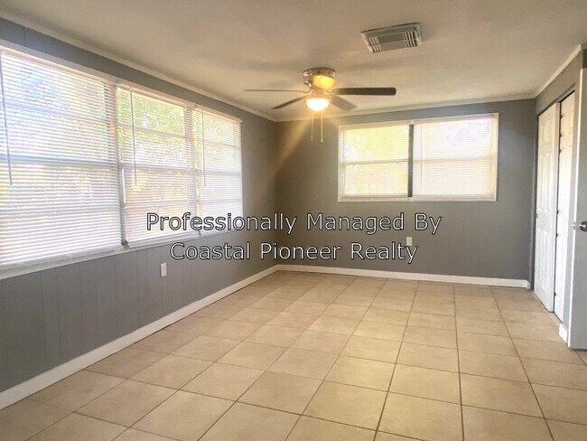 Foto del edificio - 3016 N 44th St