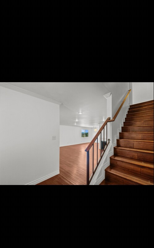 Foto del edificio - 9701 Vía Roma