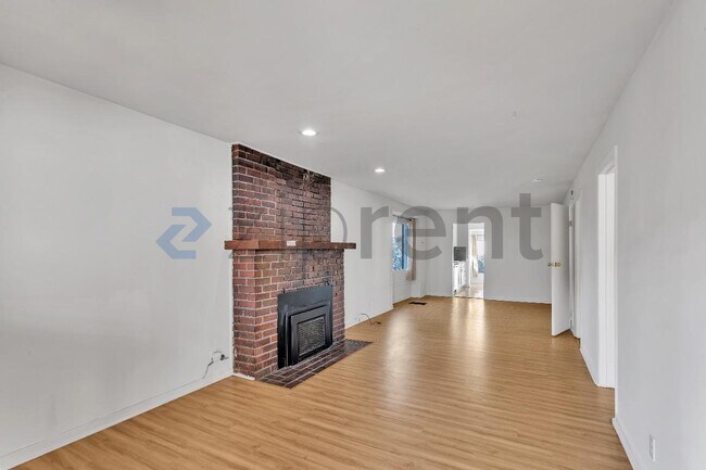 Foto del edificio - 1219 43rd Ave