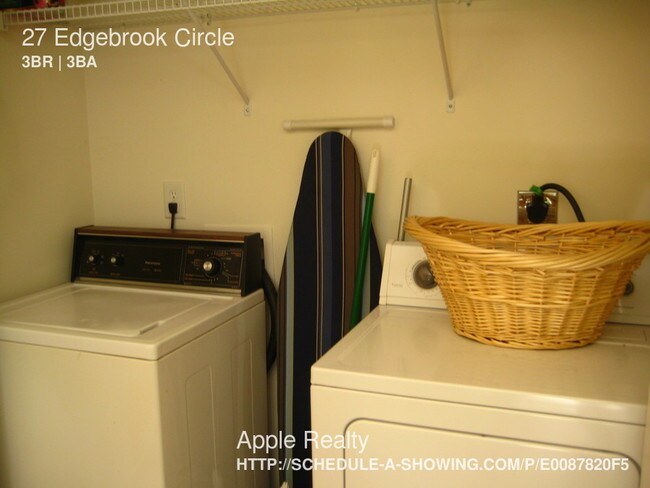 Building Photo - 27 Edgebrook Cir