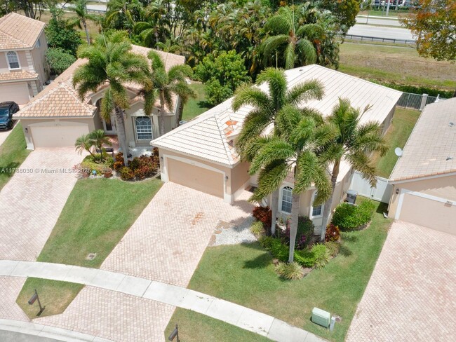 Building Photo - 7676 Eagle Point Dr