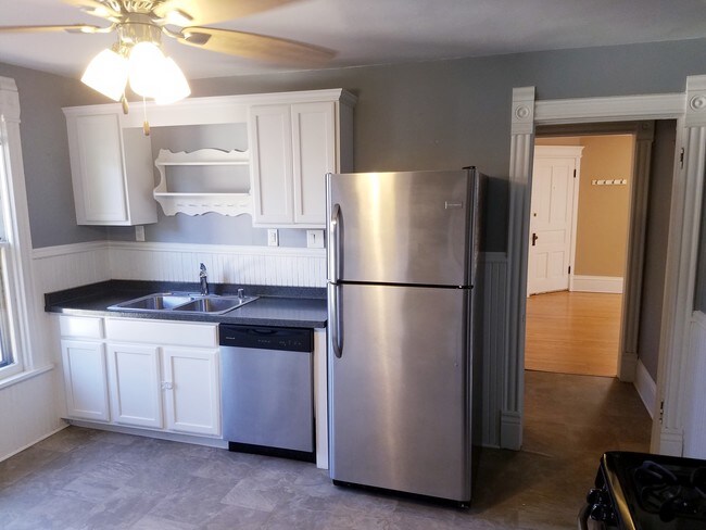 Foto del edificio - 1044 Spaight St