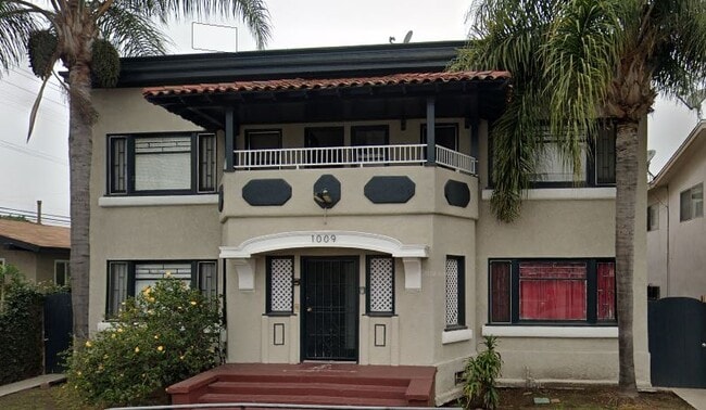 Building Photo - 1009 Stanley Ave