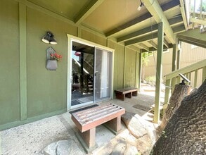 Building Photo - 13922 Hemlock Dr