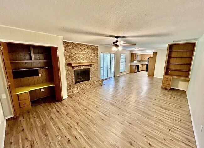 Foto del edificio - 609 Ann Ave