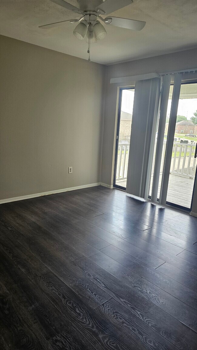 Foto del edificio - 11683 W Sherwood Meadow Ave