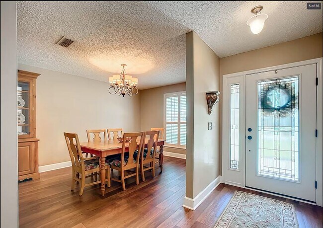 Foto del edificio - 10552 Turkey Scratch Ln