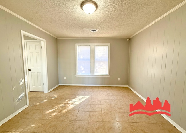 Building Photo - 3883 Drayon Cove