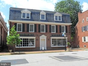 Building Photo - 222 Delaware St