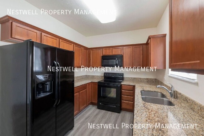 Building Photo - 13594 Cantania Way