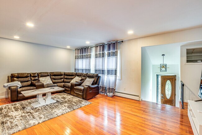 Foto del edificio - 2851 Debra Way