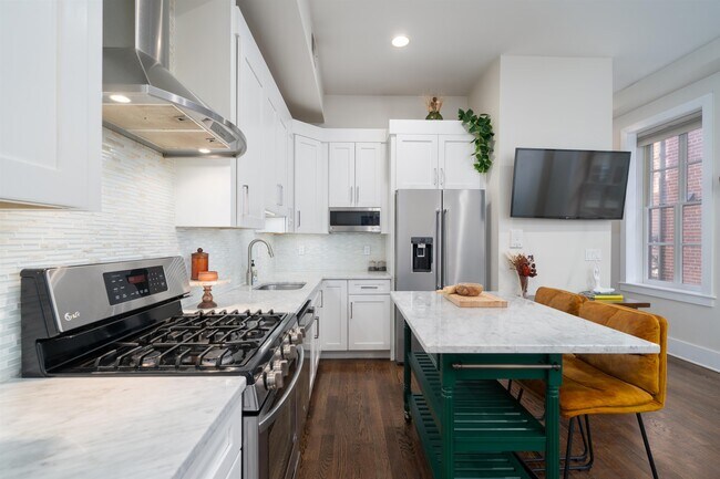 Foto del edificio - 591 Jersey Ave