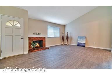 Building Photo - 2 br, 2 bath House - 4512 Heil Ave.