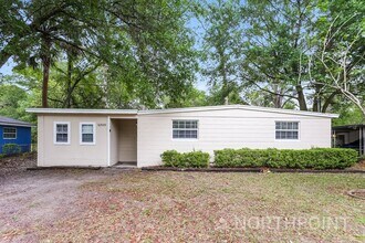 Building Photo - 10539 Gailwood Cir E