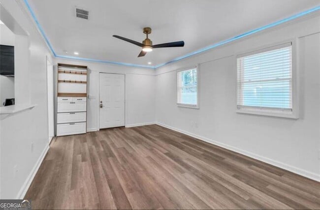 Building Photo - 2851 Forrest Hills Dr SW