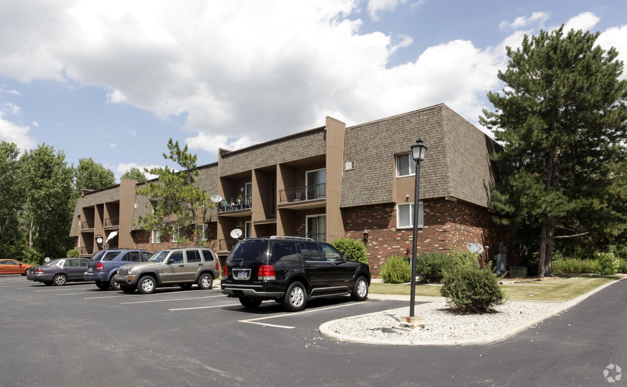 Primary Photo - Meadow Lane Apartments