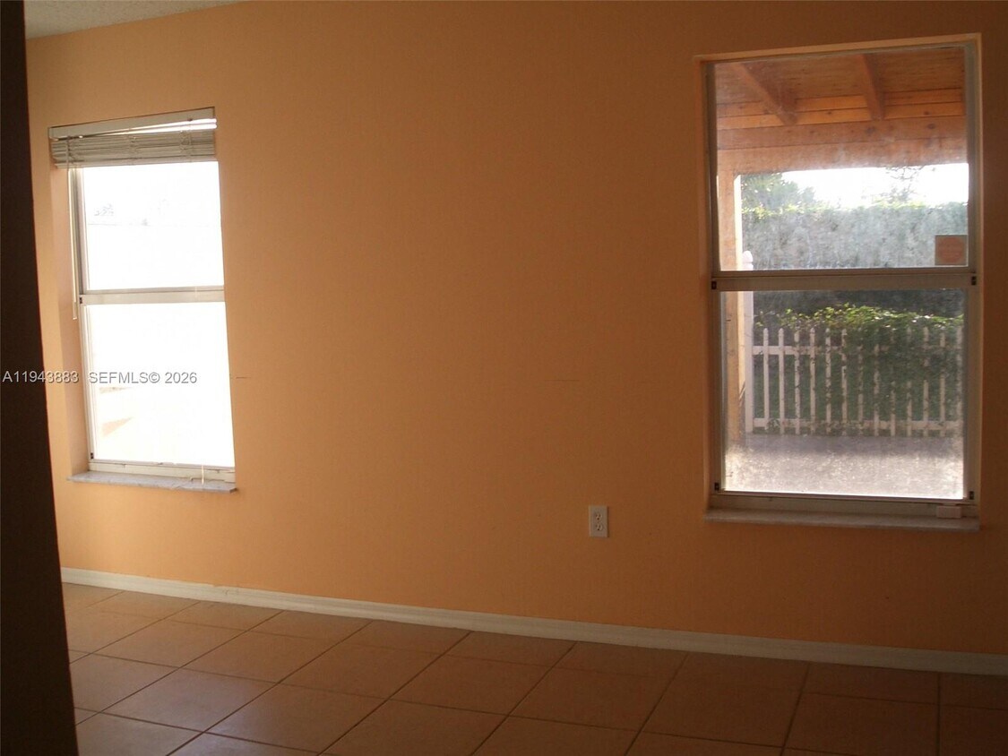 Building Photo - 25863 SW 128th Ct