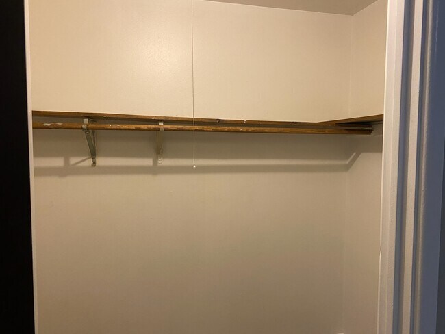 Closet - 428 Chambers Rd