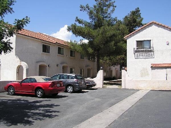 Alternate Building View - Casa Linda Apartments