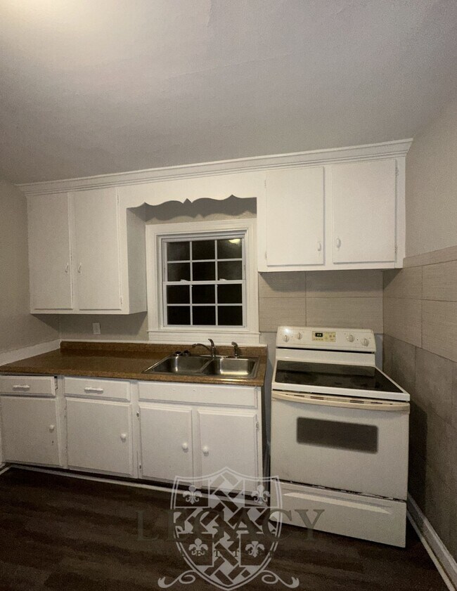 Foto del edificio - 1984 Lavergne Ct