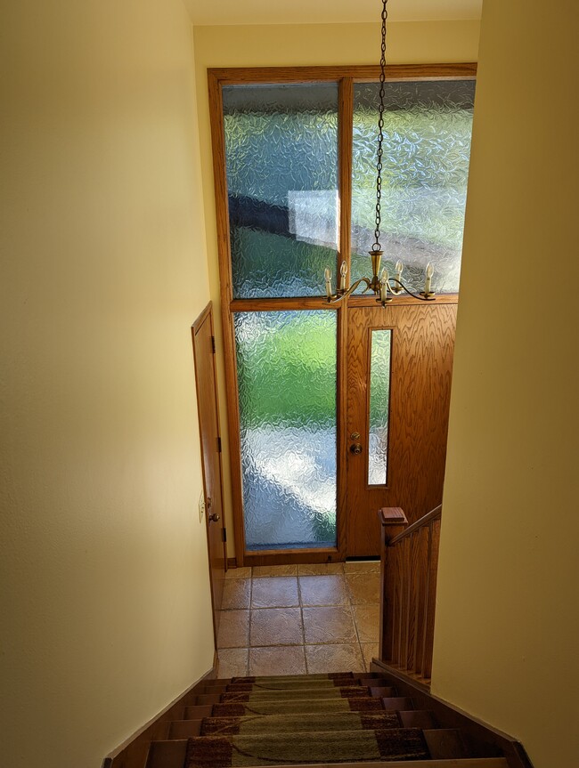 Foto del edificio - 956 N 124th St