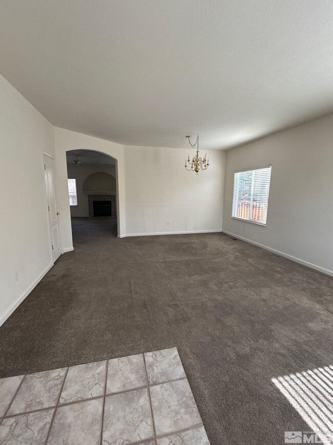 Foto del edificio - 6705 Cinnamon Dr