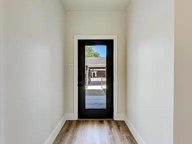 Building Photo - 201 Mockingbird Ln W