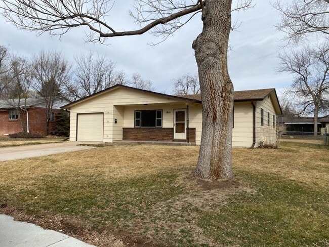 Building Photo - Single-Family Ranch Home in West Ft. Colli...