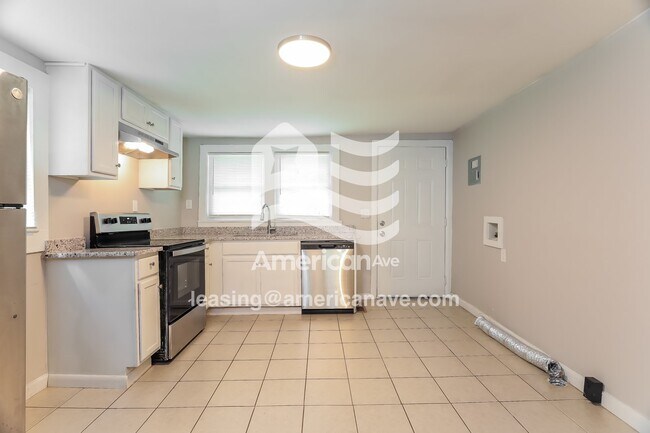 Foto del edificio - 9716 Westfield Rd