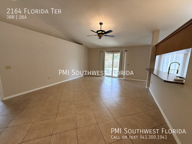 Building Photo - 2164 Florida Terrace