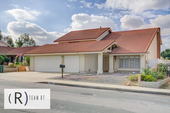 Building Photo - A Classy and Sophisticated 5 Bedroom and 3...