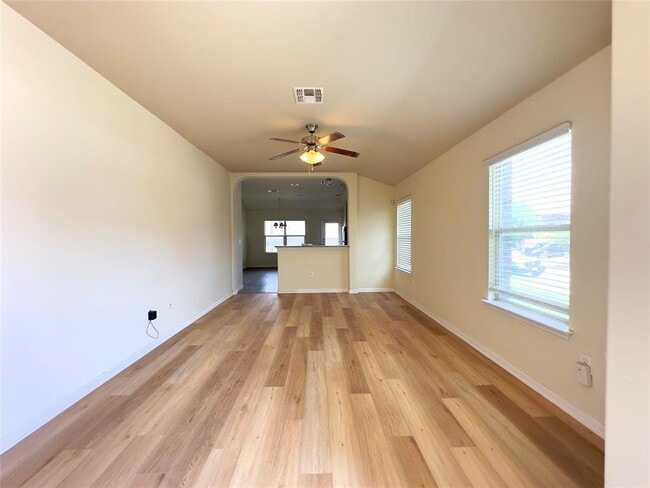 Building Photo - 12418 Walter Vaughn Dr