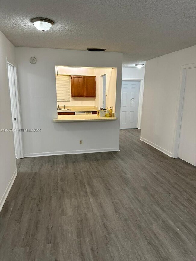 Foto del edificio - 2259 Linton Ridge Cir