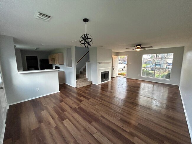Building Photo - 4115 Geronimo Lake Dr