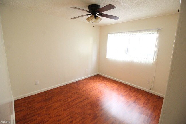 Foto del edificio - 5434 Carlton Way
