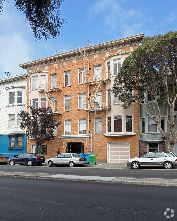 Building Photo - 611 Guerrero St