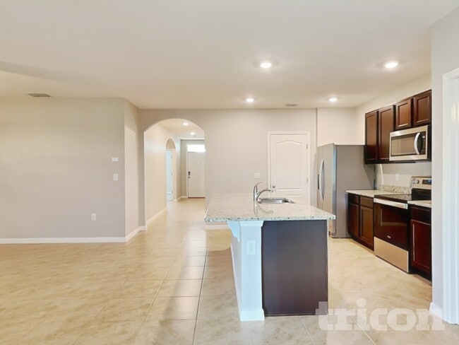 Foto del edificio - 5765 Arlington River Dr.