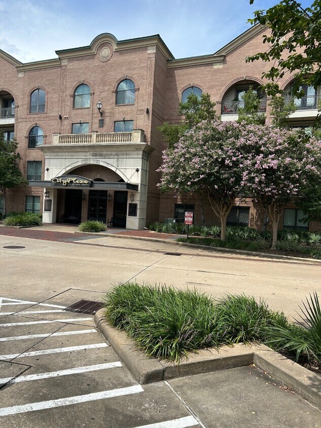Foto principal - 2299 Lone Star Dr