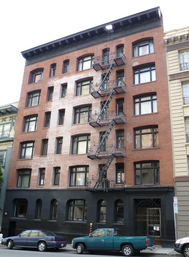 Building Photo - 955 Bush St