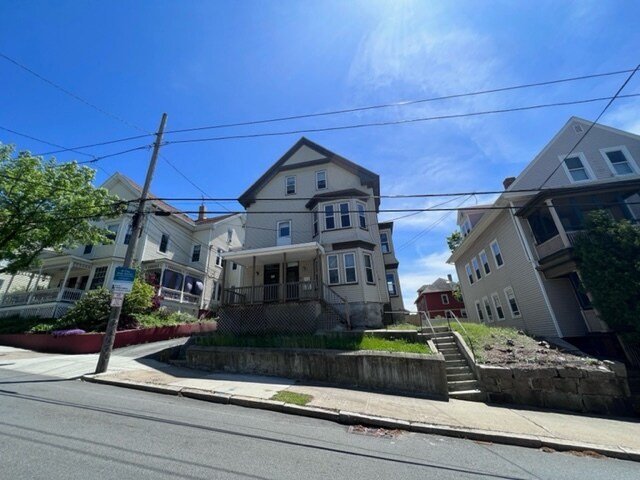 Building Photo - 61 Cypress St
