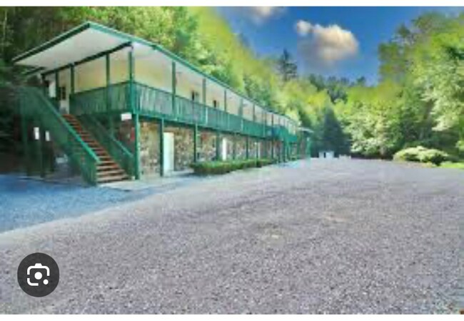 Foto del edificio - 45 Gage Rd