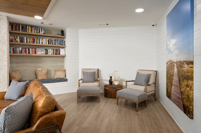 Foto del edificio - Oak Grove at Blake Farm